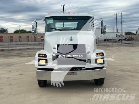 Mack MD6 Anlegg - Annet