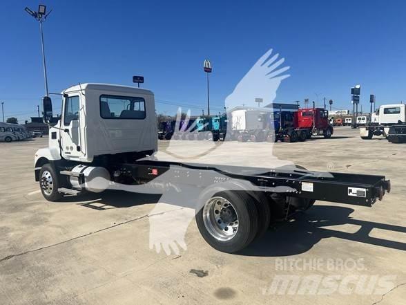 Mack MD6 Chassis