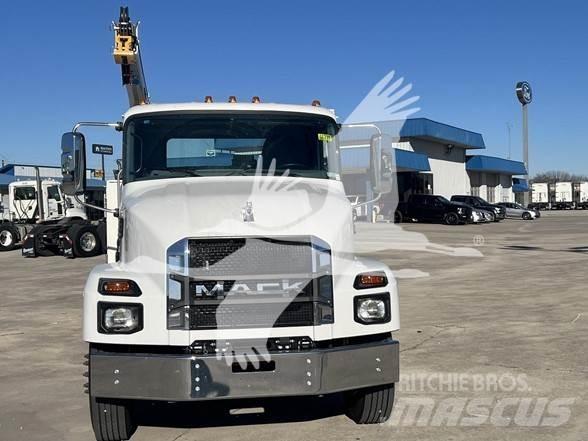 Mack MD6 Anlegg - Annet