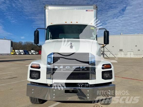 Mack MD6 Anlegg - Annet