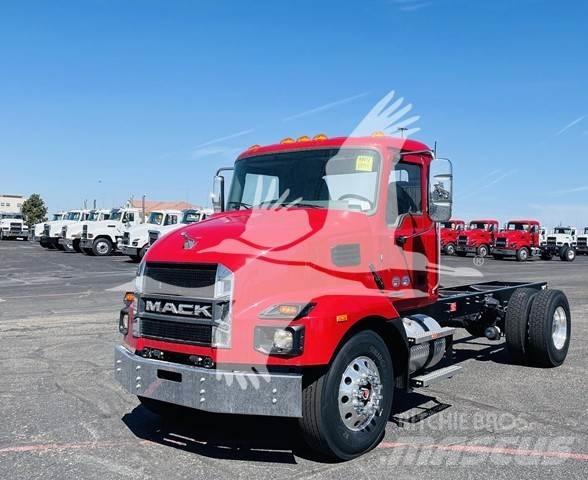 Mack MD6 Chassis