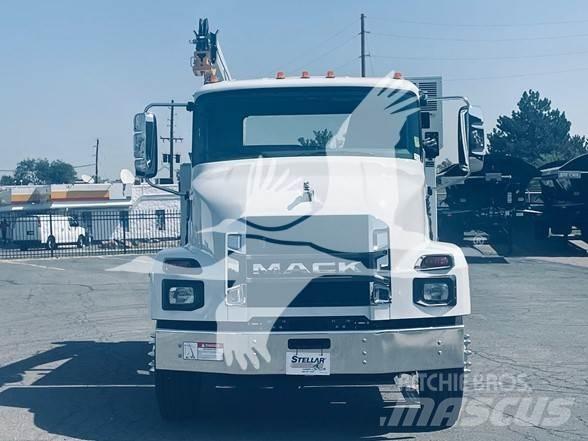 Mack MD7 Anlegg - Annet