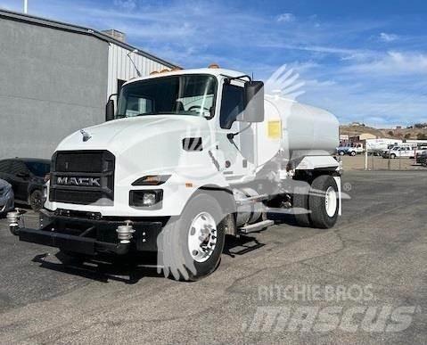Mack MD7 Tankbiler