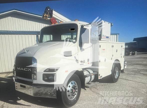 Mack MD7 Anlegg - Annet