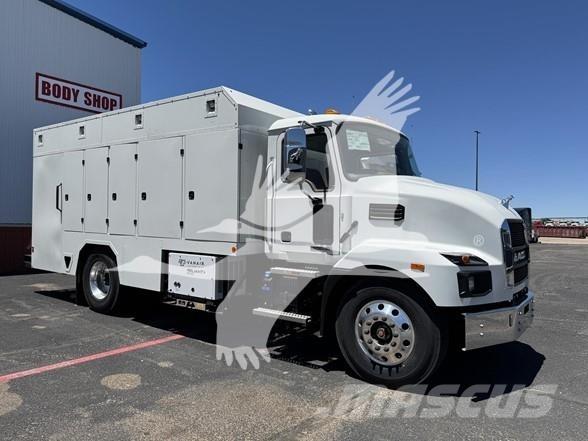Mack MD7 Anlegg - Annet