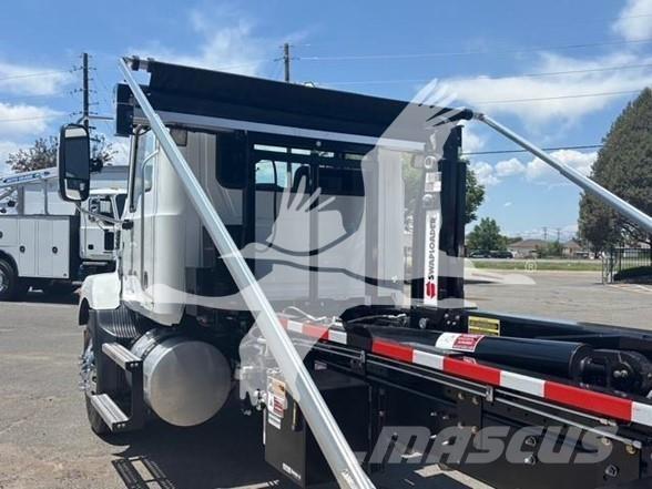 Mack MD7 Anlegg - Annet