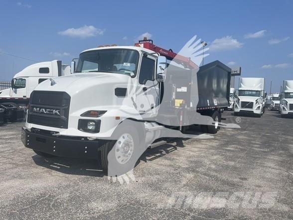 Mack MD7 Anlegg - Annet