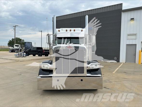 Peterbilt 389 Trekkvogner