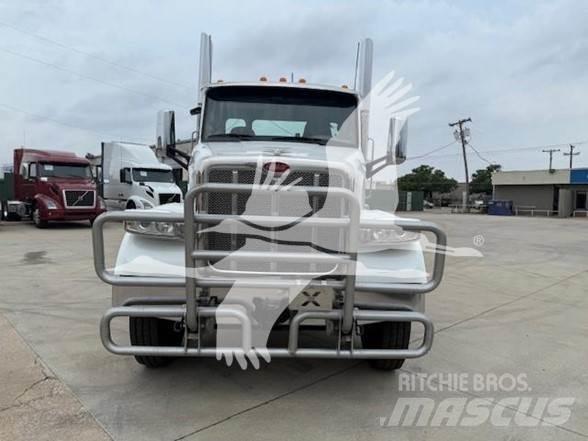 Peterbilt 567 Trekkvogner
