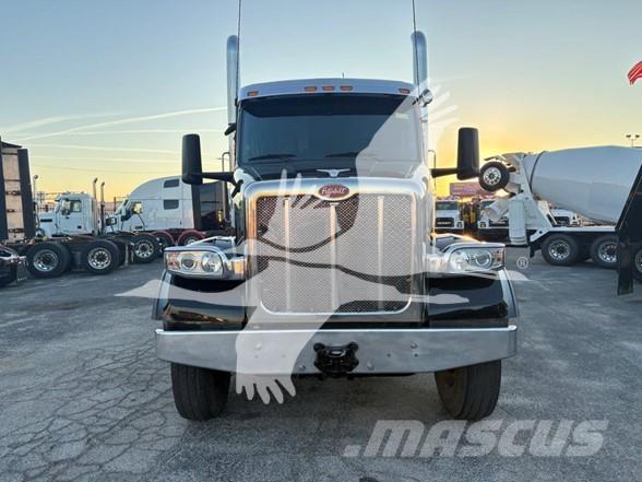 Peterbilt 567 Trekkvogner