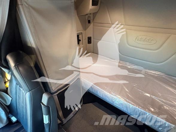 Peterbilt 567 Trekkvogner