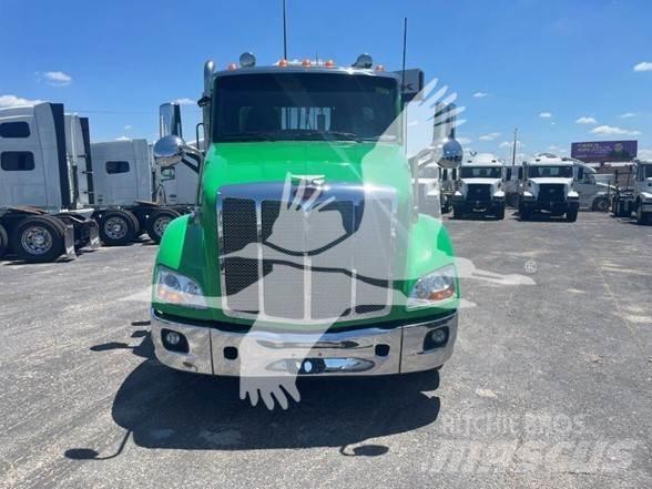 Peterbilt 579 Trekkvogner