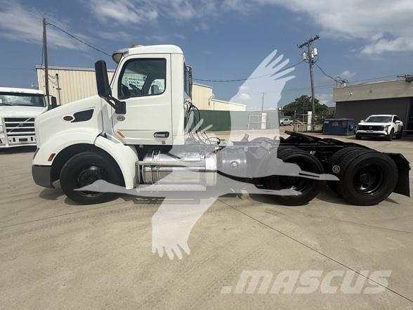 Peterbilt 579 Trekkvogner
