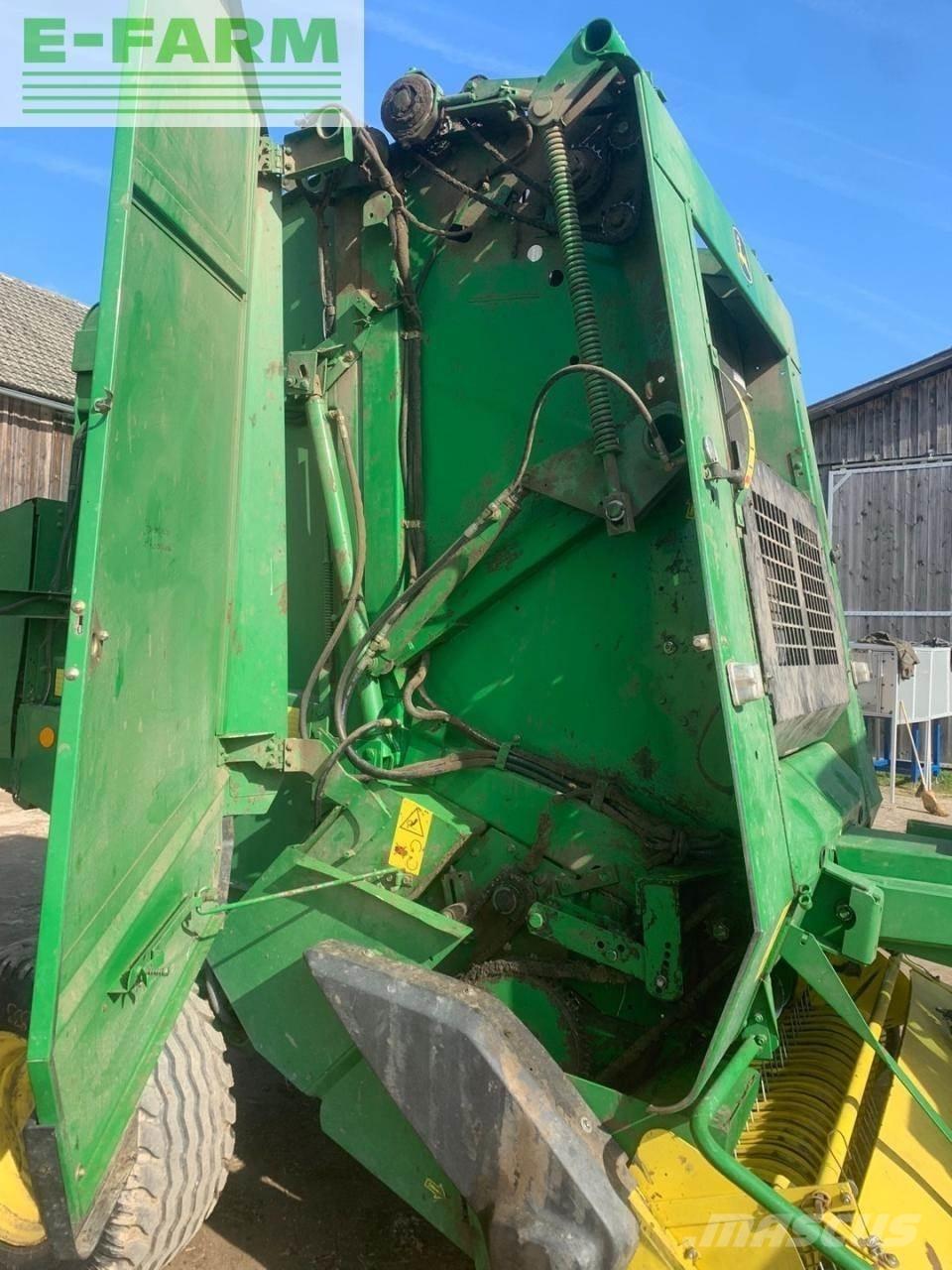 John Deere 592C Firkantpresser