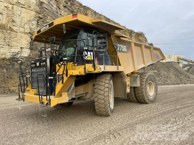 CAT 775G Tipptrucker