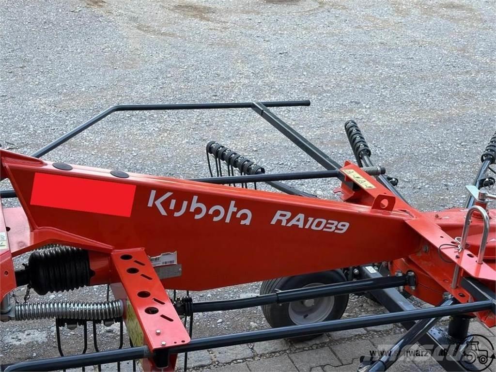 Kubota RA 1039 Svanser