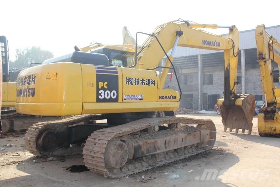 Komatsu PC 300-7 Beltegraver