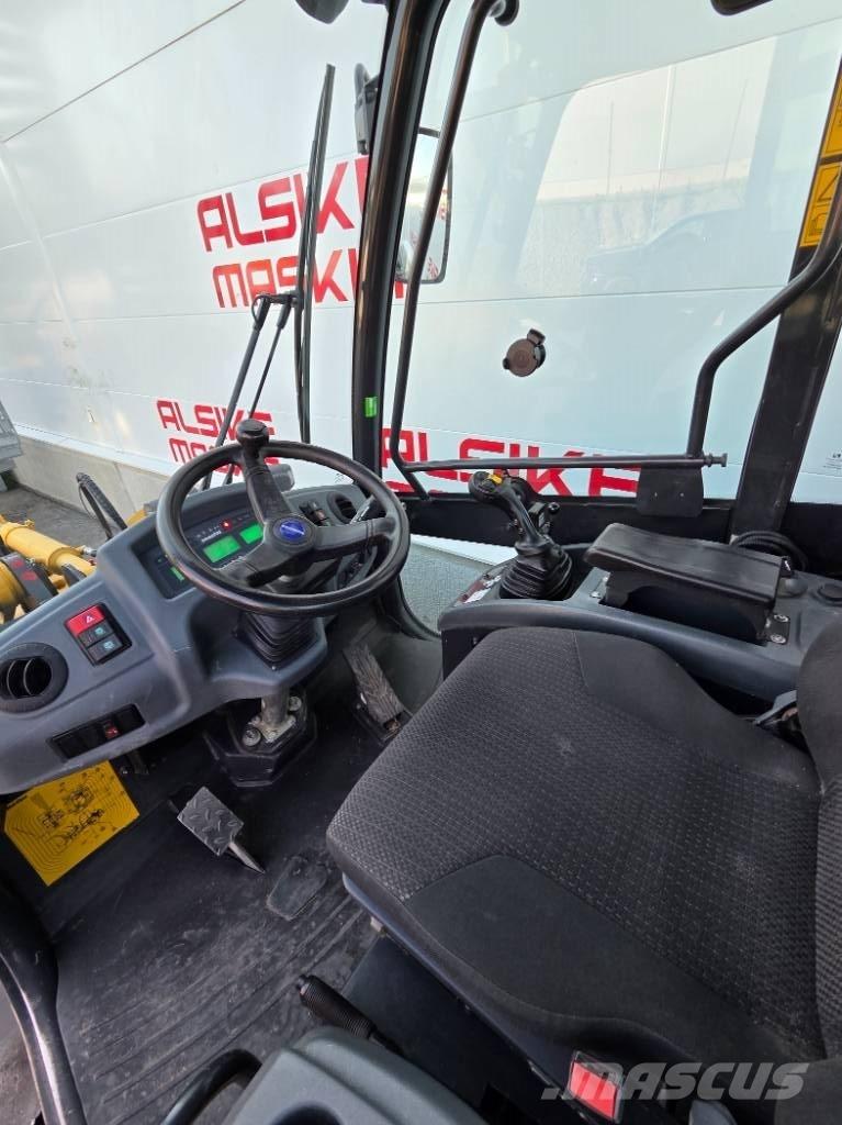 Komatsu WA 80 M Hjullastere
