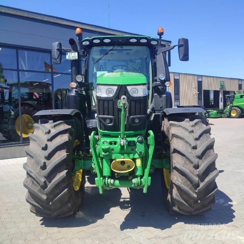 John Deere 6250R Traktorer