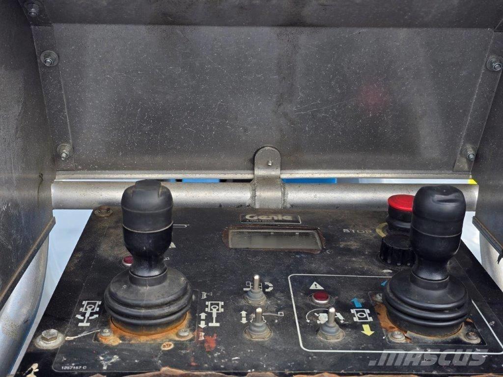 Genie Z 33/18 Leddede bomlifter