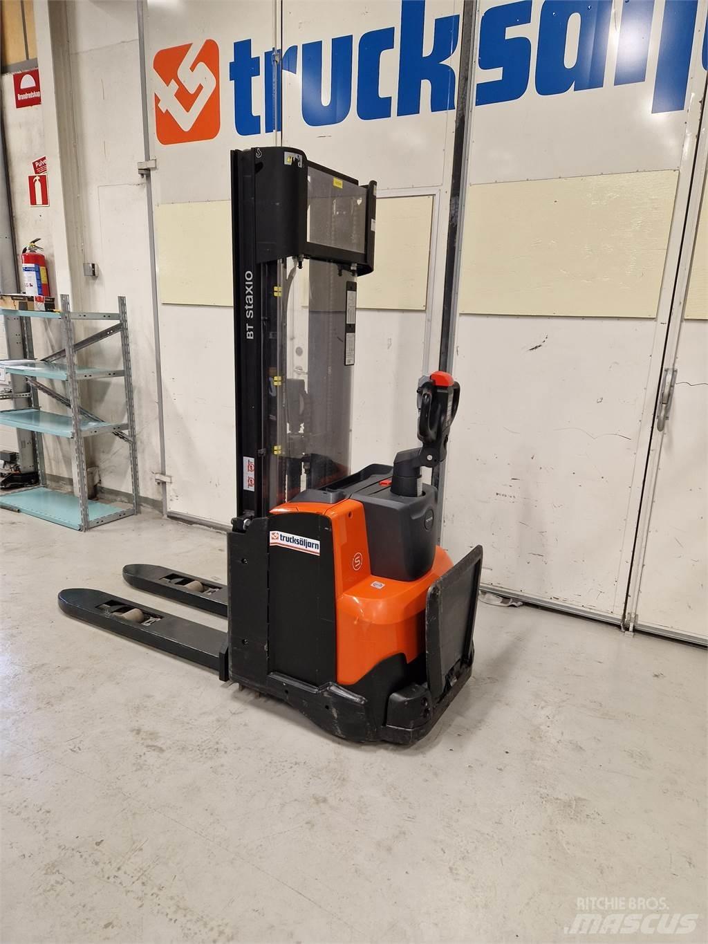 Toyota SWE120L Ledestablere