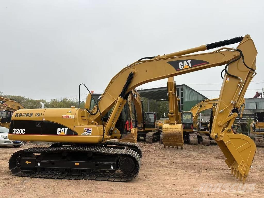 CAT 320C Beltegraver