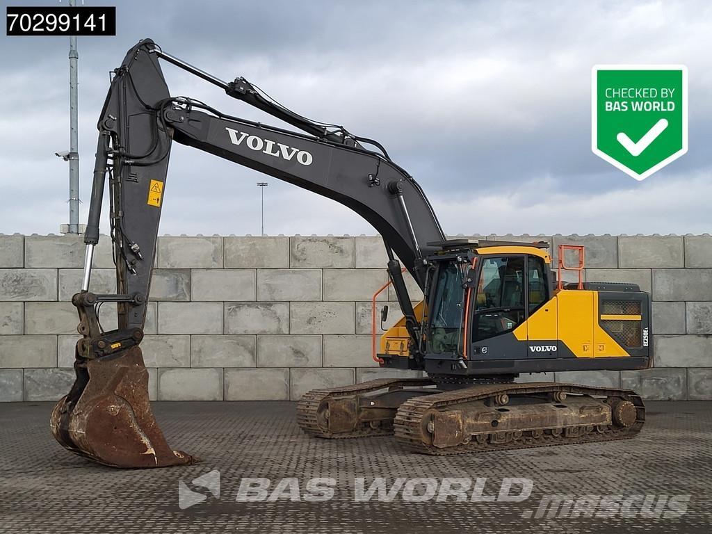 Volvo EC250 E L Beltegraver