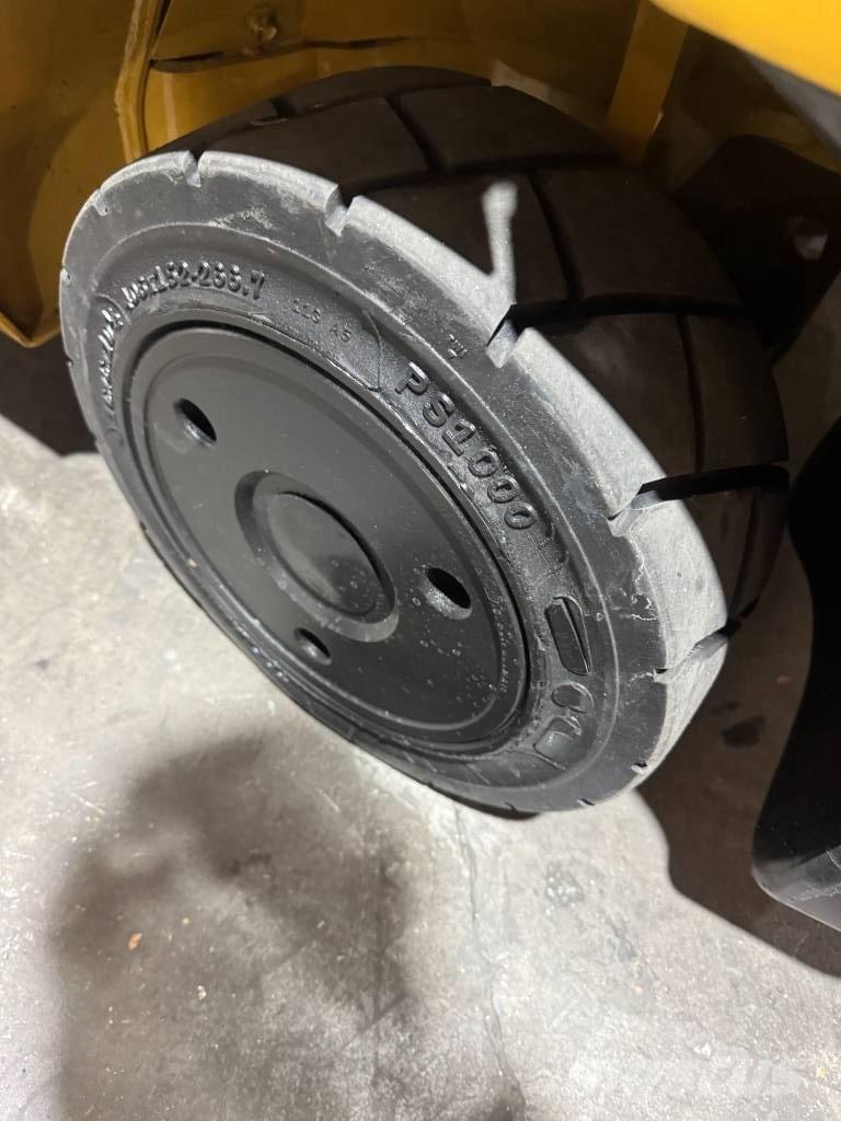 CAT 2C 6000 Gaffeltrucker - Annet