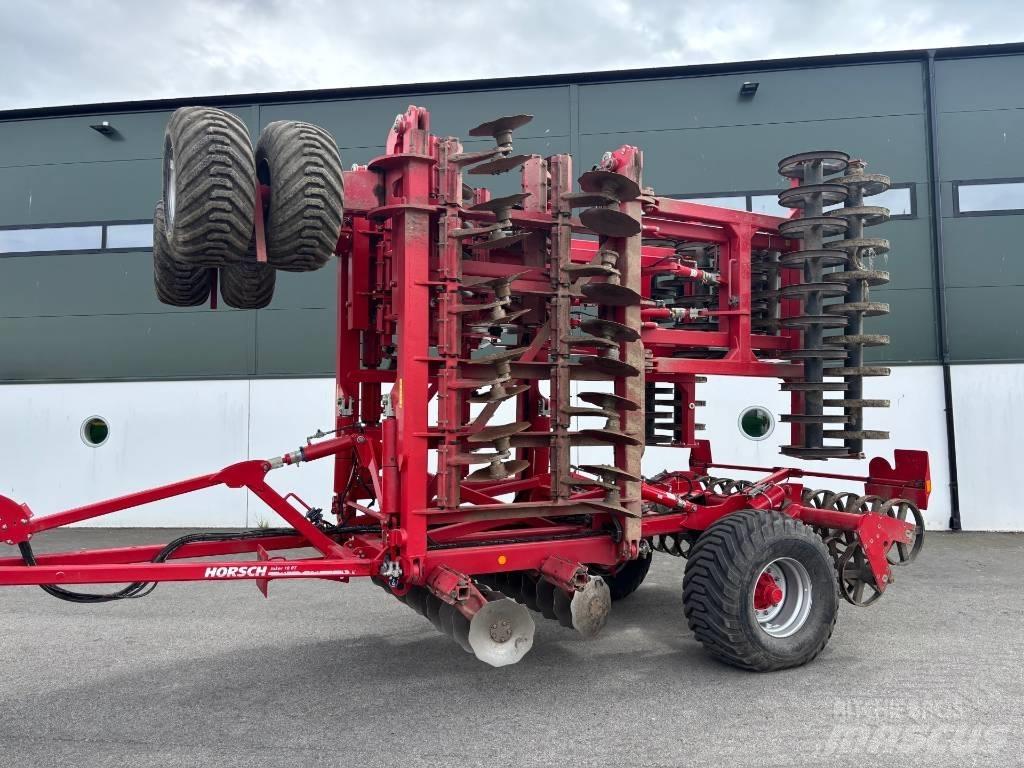 Horsch Joker 10 RT Skålharver