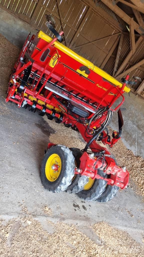 Väderstad Rapid 300C Kombinerte såmaskiner