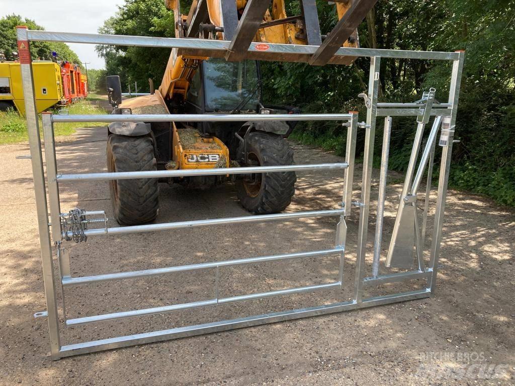  Ritchie Calving Gate Landbruk - Annet