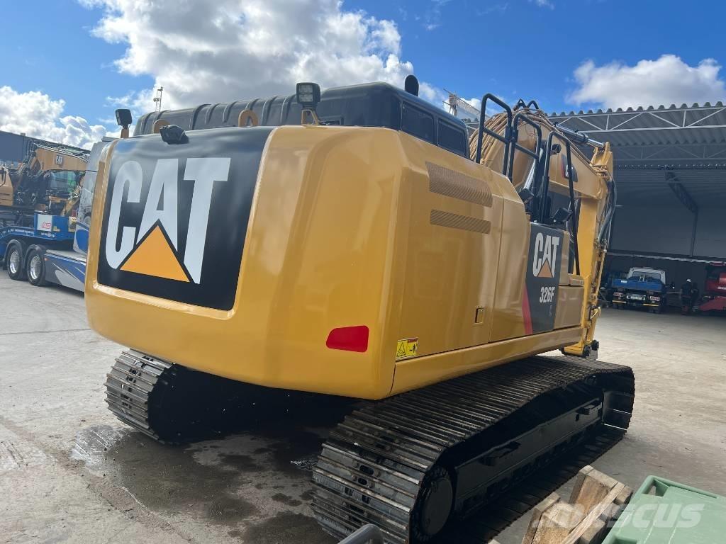 CAT 326 F L Beltegraver