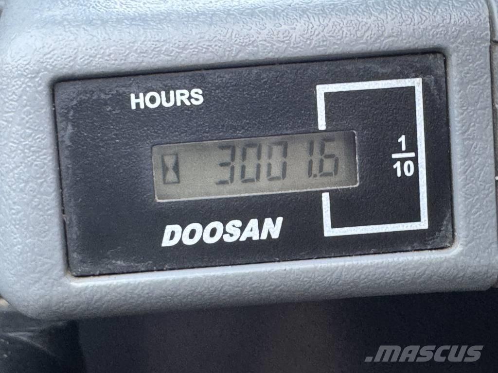 Doosan DX 63-3 Beltegraver