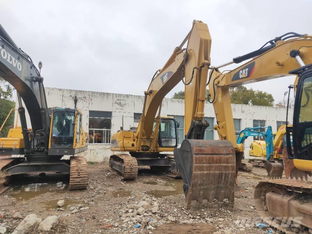 CAT 330C Beltegraver