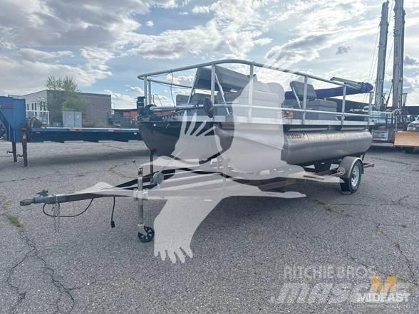  PONTOON BOAT Anlegg - Annet
