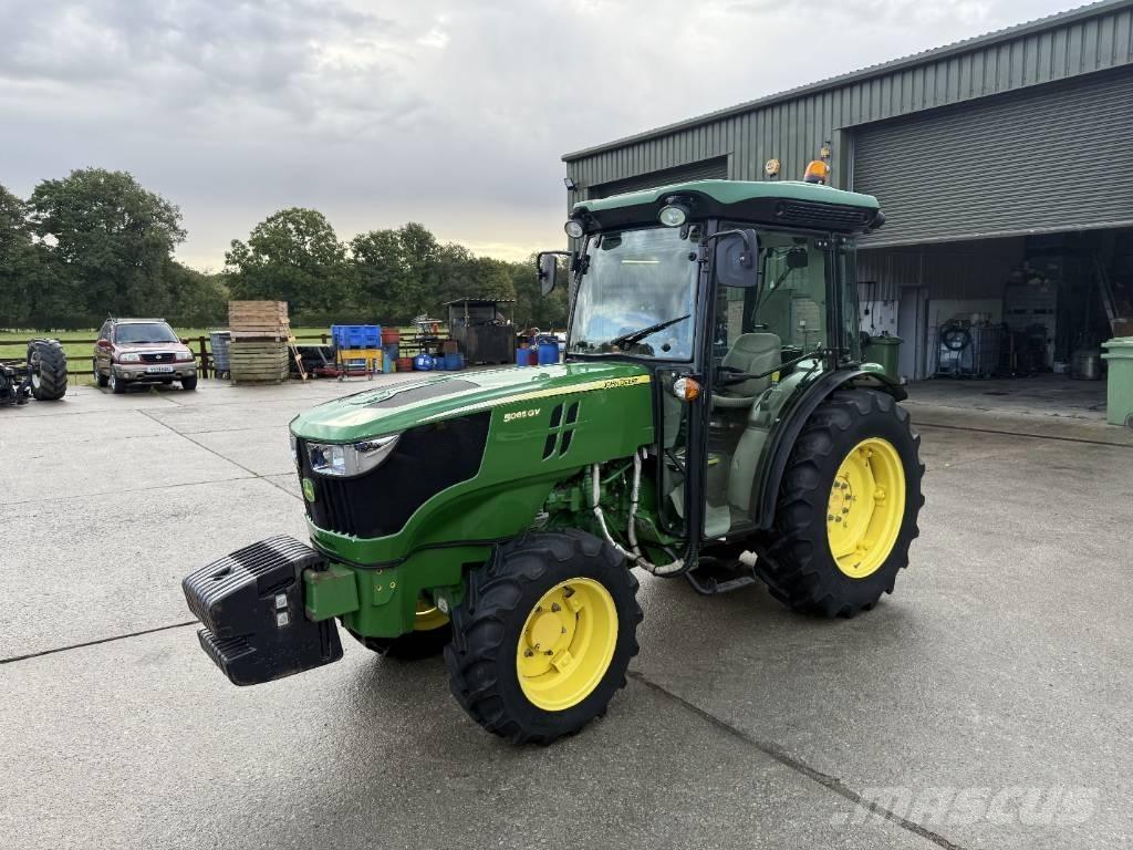 John Deere 5085 GV Traktorer