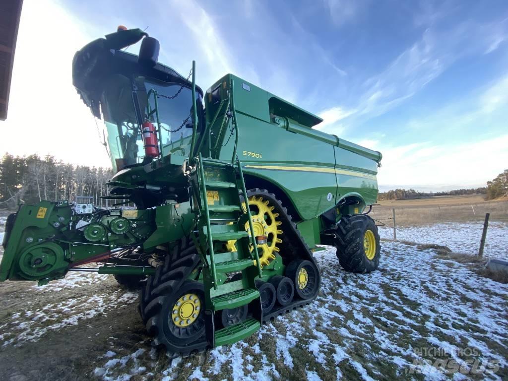 John Deere S790i Skurtreskere