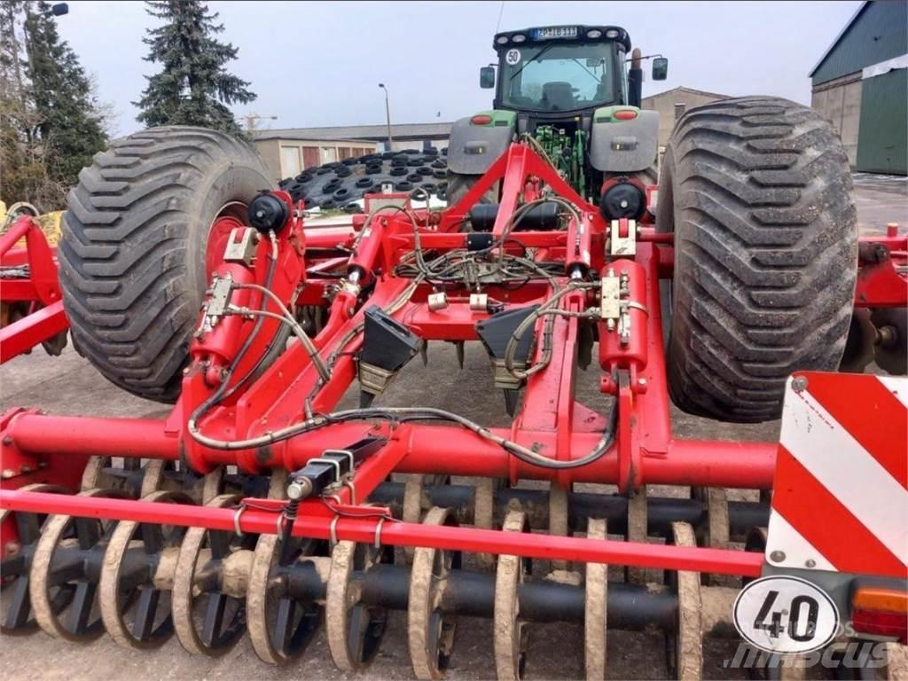 Horsch Joker 12 RT Skålharver