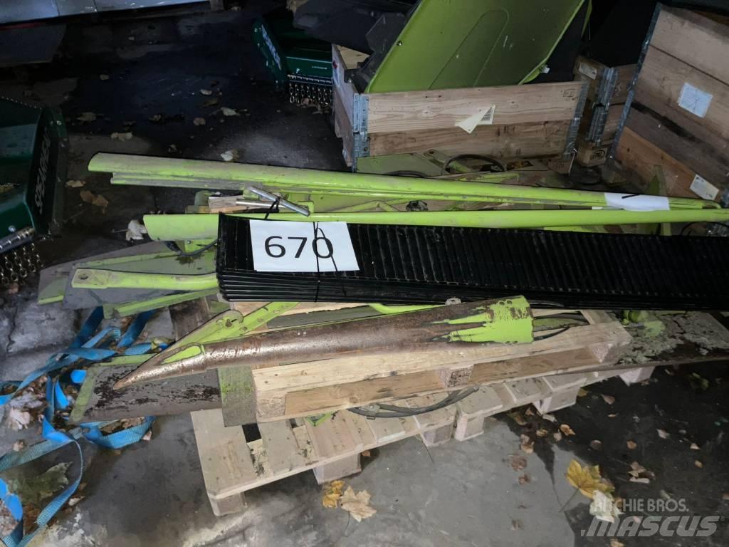 CLAAS Lexion 670 Skurtreskere