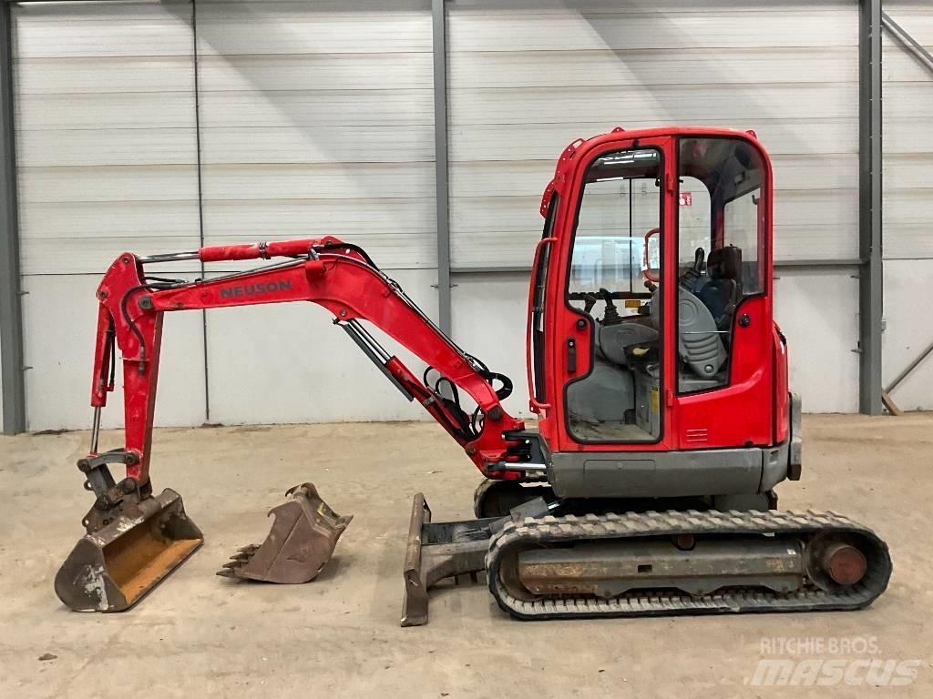 Neuson 28 Z 3 Minigravere <7t