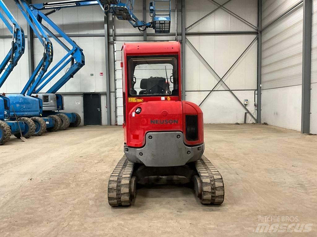 Neuson 28 Z 3 Minigravere <7t