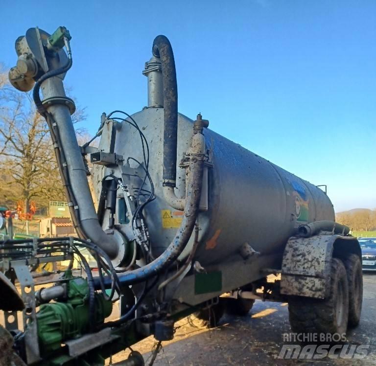 Mauguin ELBR 12500 Slamtanker