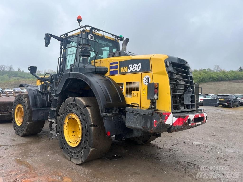 Komatsu WA380-8E0 Hjullastere