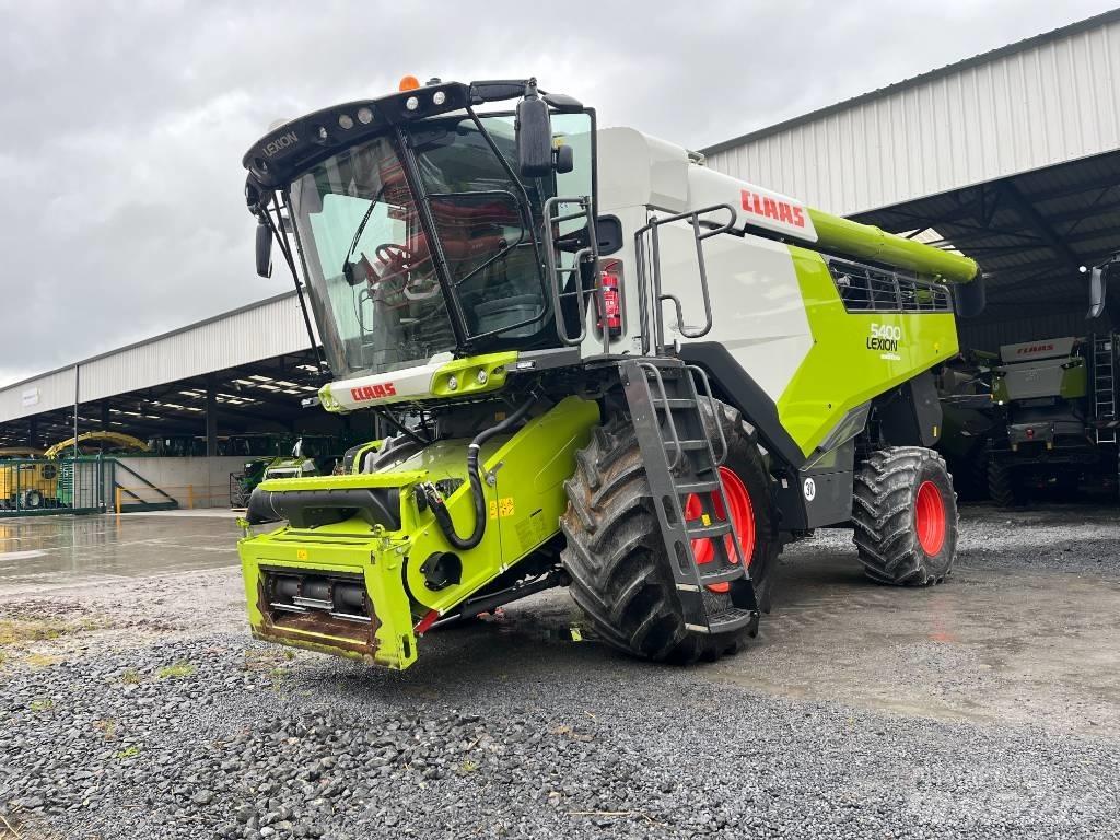 CLAAS Lexion 5400 Skurtreskere