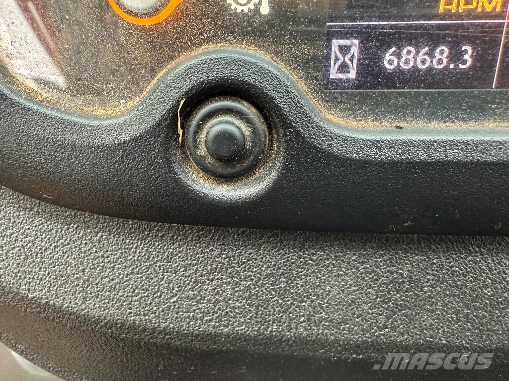 JCB 413 S Hjullastere