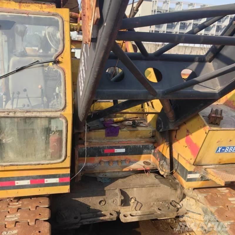 Hitachi KH180 Beltegående Kran