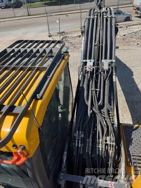 Volvo EC220EL Beltegraver