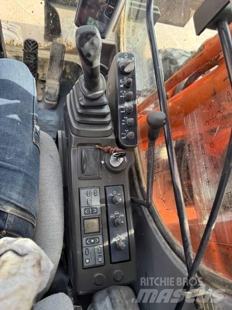 Hitachi ZX 160 W Hjulgravere