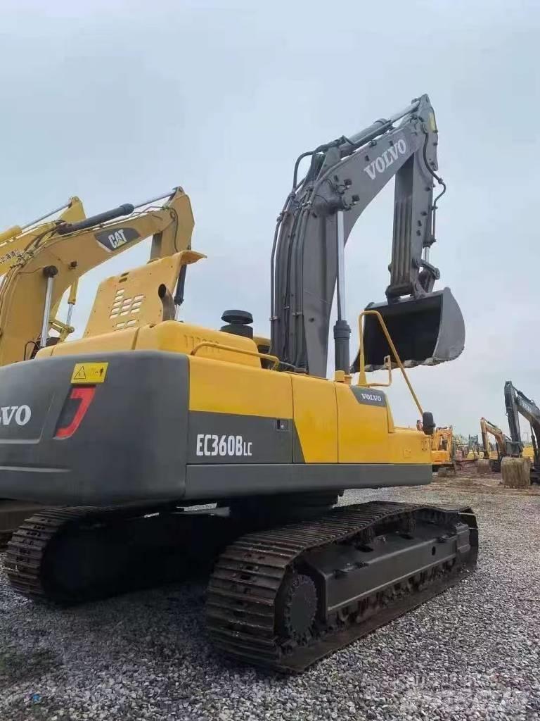 Volvo 360BLC Beltegraver