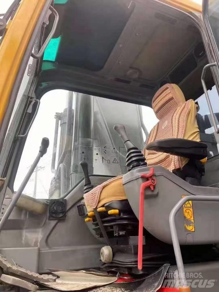 Volvo 360BLC Beltegraver